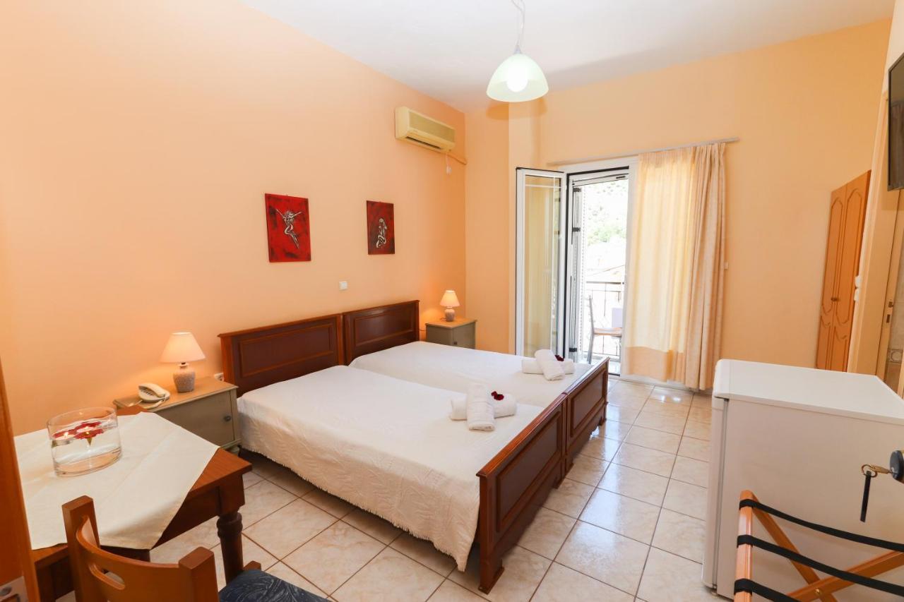 Angela Hotel Loutra Edipsou  Luaran gambar