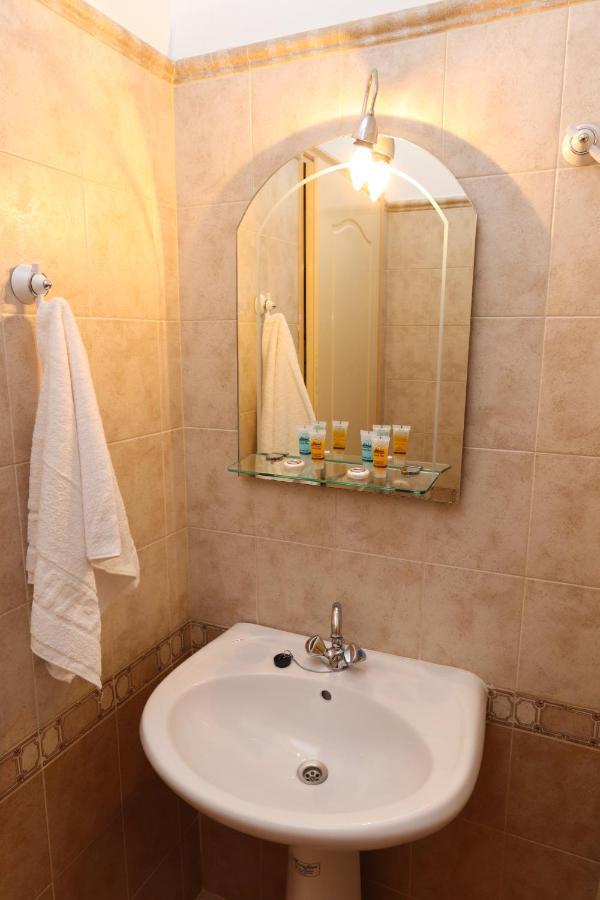 Angela Hotel Loutra Edipsou  Luaran gambar