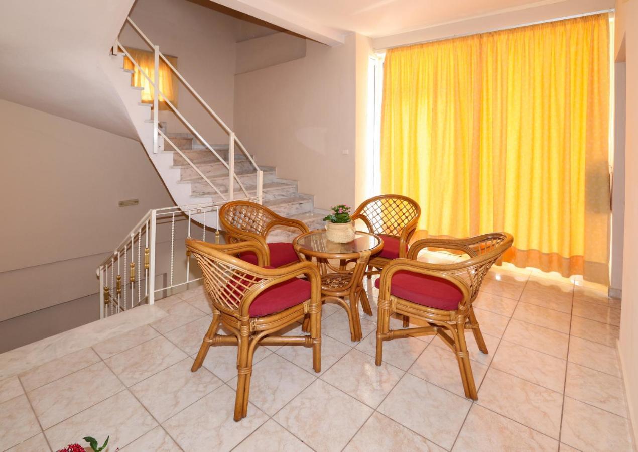 Angela Hotel Loutra Edipsou  Luaran gambar